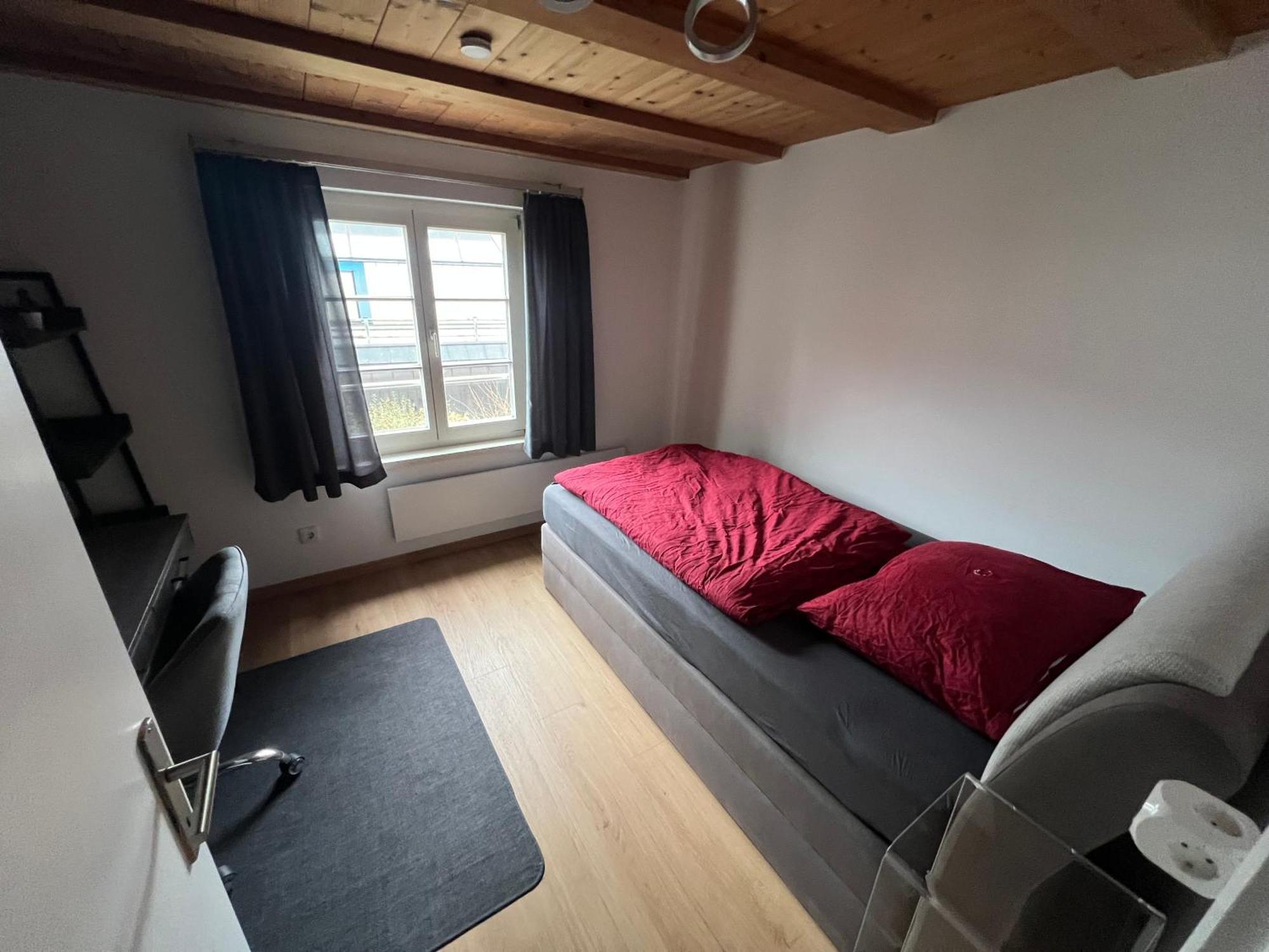 Crimson Cottage Apartments Dornbirn Ngoại thất bức ảnh
