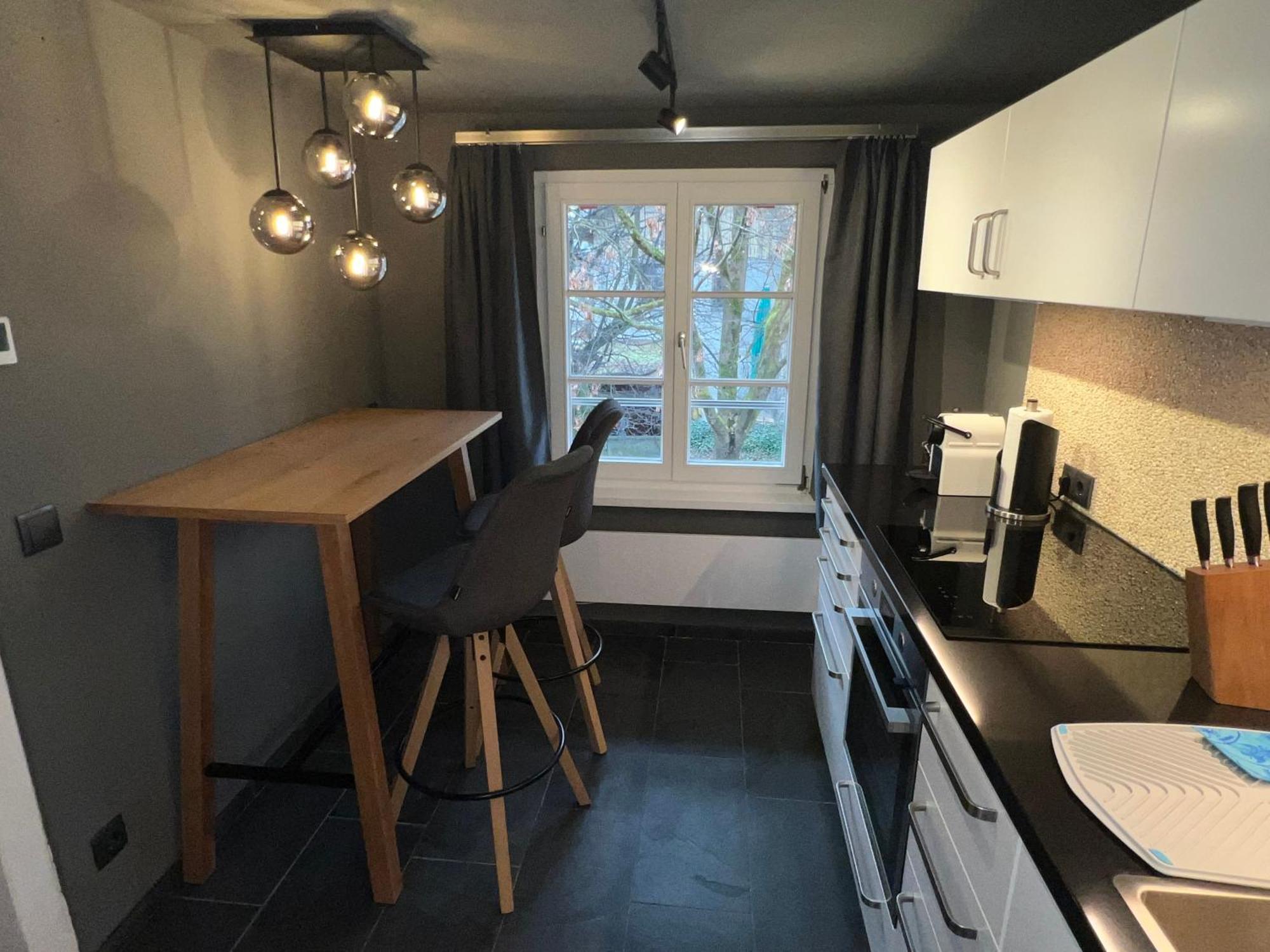 Crimson Cottage Apartments Dornbirn Ngoại thất bức ảnh